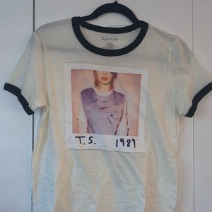 Taylor Swift 1989 Concert Tshirt